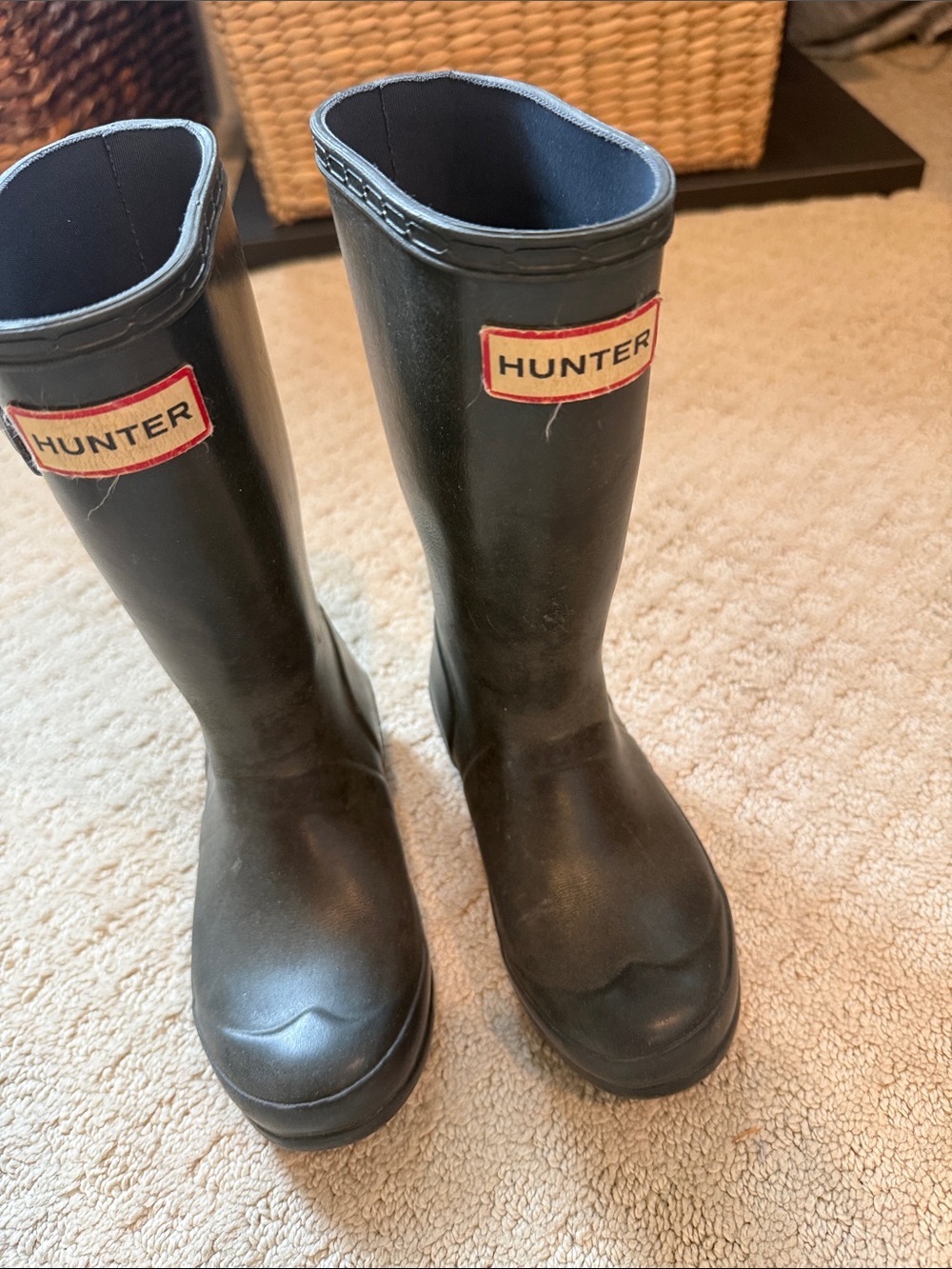 Kids Hunter Navy Tall Waterproof Rain Boots with Red Logo Trim size 12